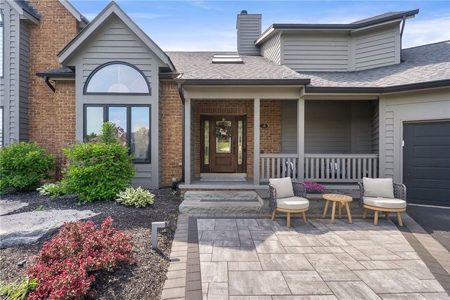 25 Country Wood Lndg, Greece, NY 14626