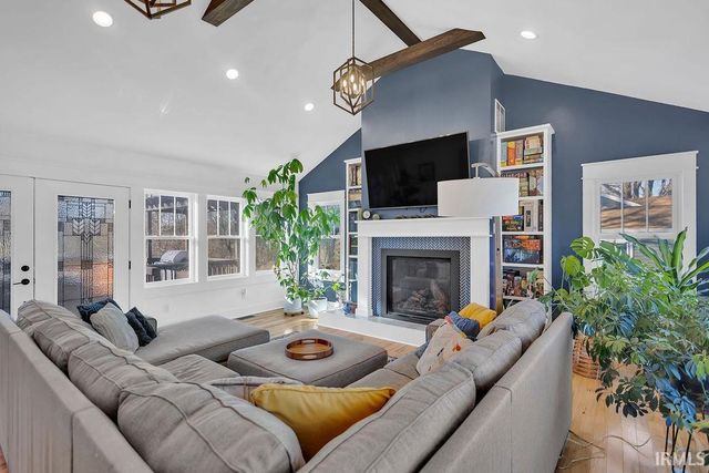 5373 E State Road 45, Bloomington, IN 47408