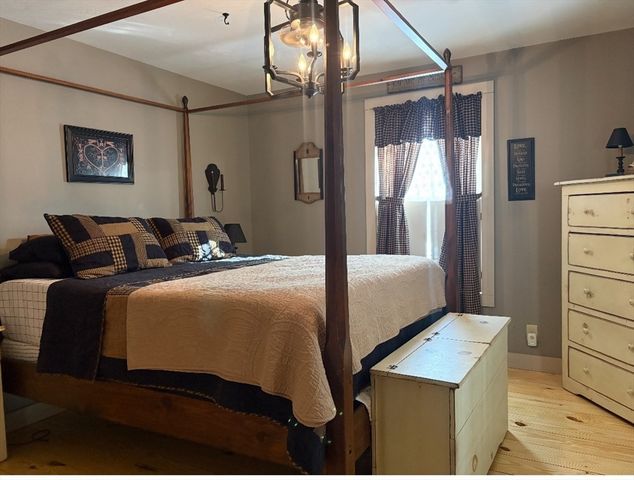 158 Purgatory Rd, Northbridge, MA 01588