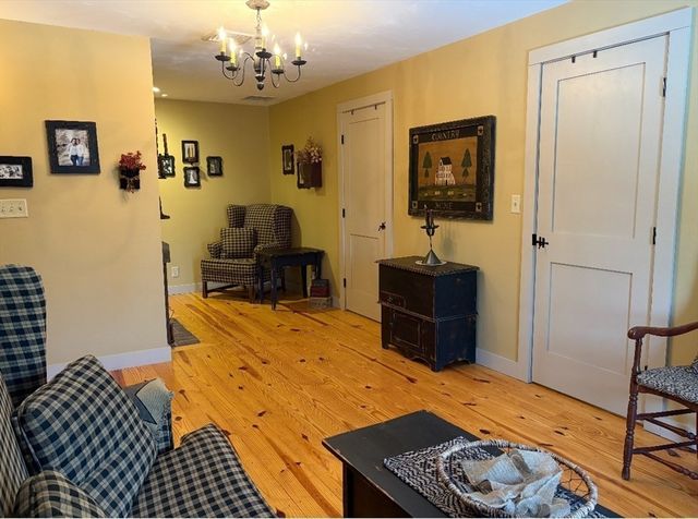 158 Purgatory Rd, Northbridge, MA 01588