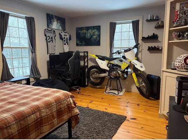 158 Purgatory Rd, Northbridge, MA 01588