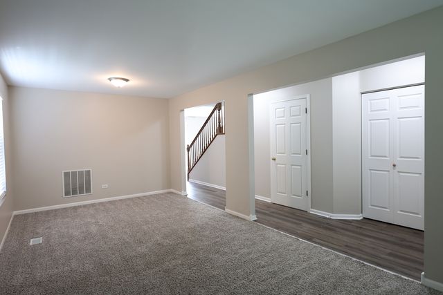 7416 ASCOT Court, Joliet, IL 60431