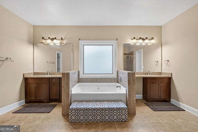 3809 Maiden Fern Lane, Snellville, GA 30039