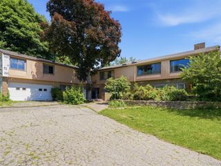 4554 Mystic Hills Circle, Brighton Township, MI 48380