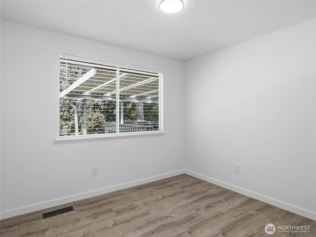 10708 116th Avenue SW, Lakewood, WA 98498