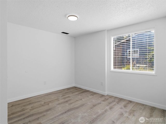 10708 116th Avenue SW, Lakewood, WA 98498