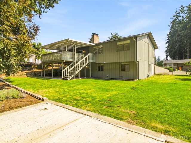 10708 116th Avenue SW, Lakewood, WA 98498