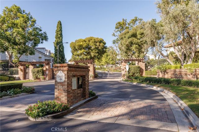 51 Groveside Drive, Aliso Viejo, CA 92656