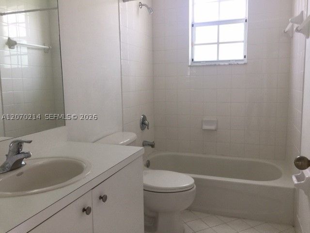 3360 NE 14th Dr 210-30, Homestead, FL 33033