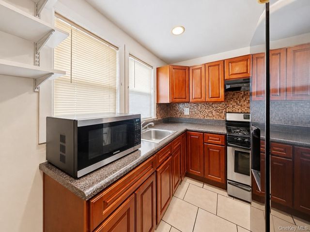 11784 142nd Street, Jamaica, NY 11436