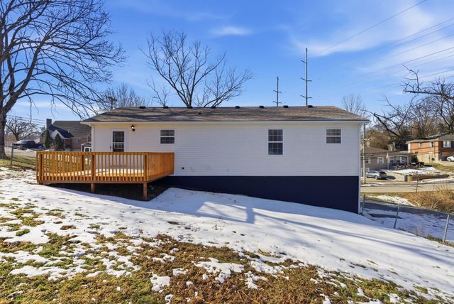 171 Rolling Acres Drive, Frankfort, KY 40601