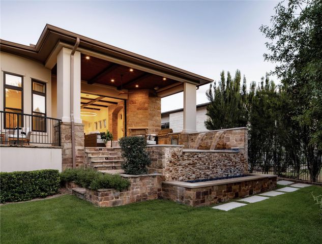 8320 Carranzo DR, Austin, TX 78735