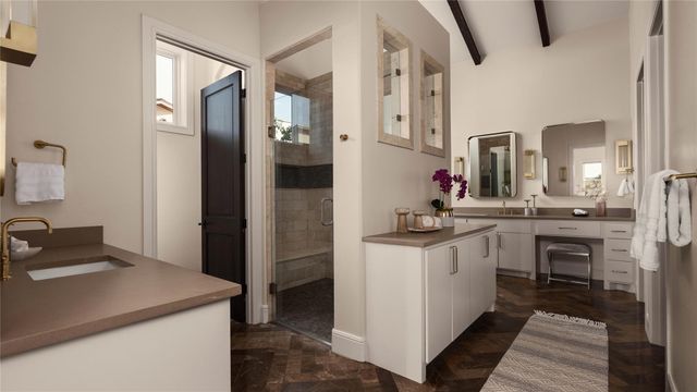 8320 Carranzo DR, Austin, TX 78735
