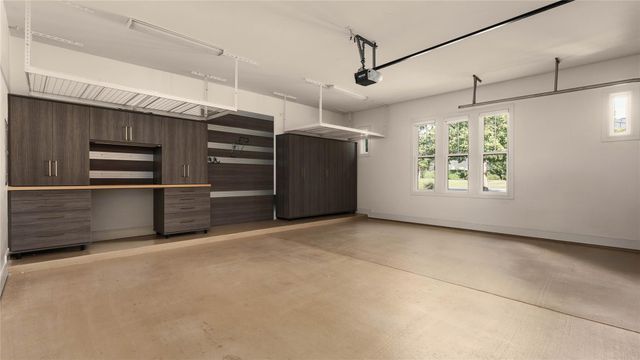 8320 Carranzo DR, Austin, TX 78735