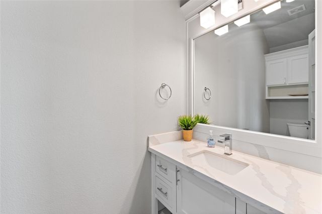 775 Townsend Drive, Crystal Beach, TX 77650