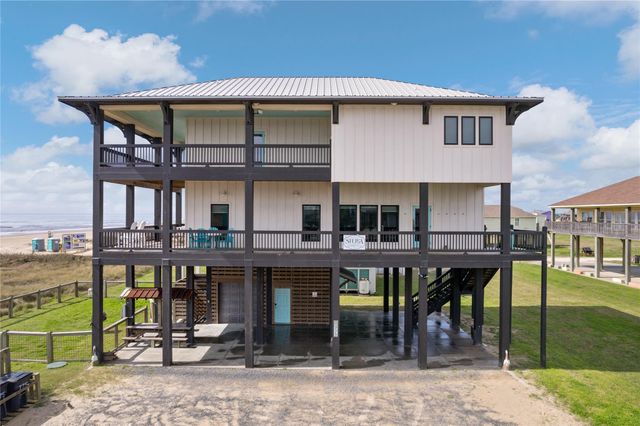 775 Townsend Drive, Crystal Beach, TX 77650