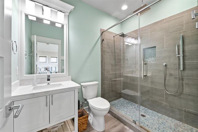 775 Townsend Drive, Crystal Beach, TX 77650