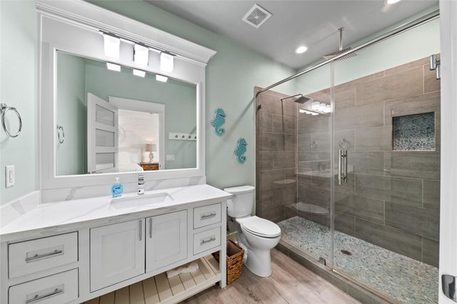 775 Townsend Drive, Crystal Beach, TX 77650