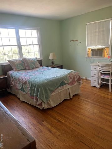 185 Birch Road, Kings Park, NY 11754