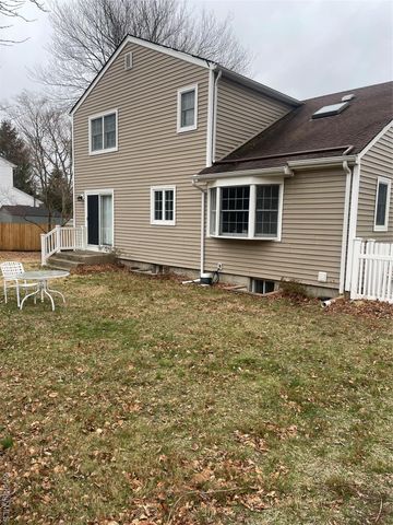 185 Birch Road, Kings Park, NY 11754