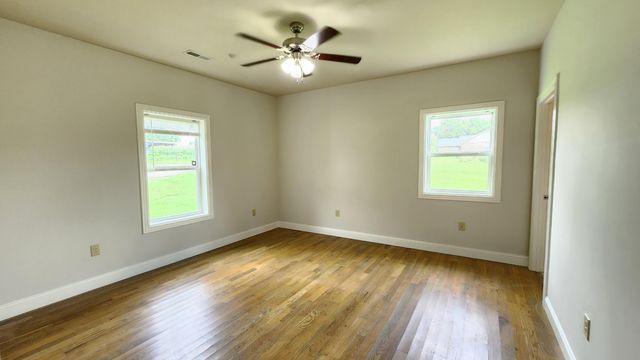 299 Highway 1676, Science Hill, KY 42553