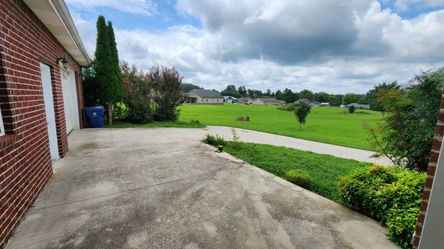 299 Highway 1676, Science Hill, KY 42553