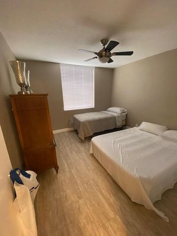 10 Willowbrook Lane 105, Delray Beach, FL 33446