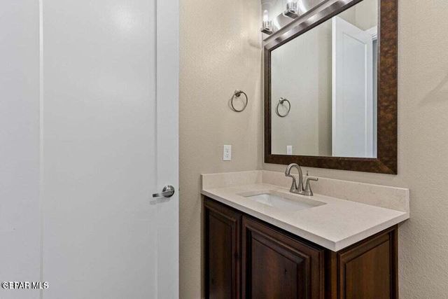 1848 CIMARRON PARK Place, El Paso, TX 79911