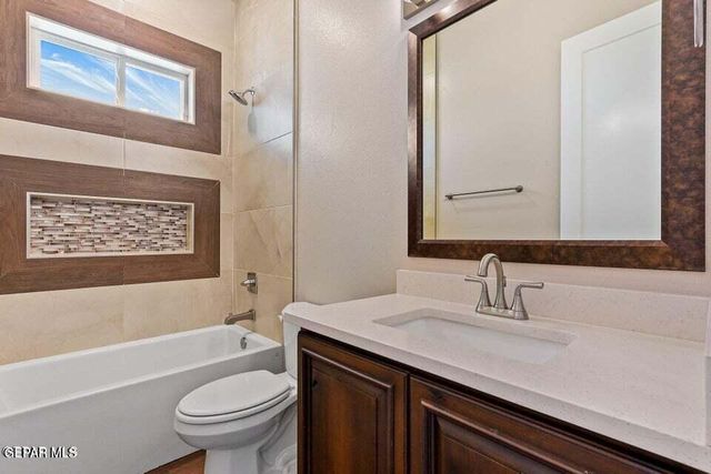 1848 CIMARRON PARK Place, El Paso, TX 79911