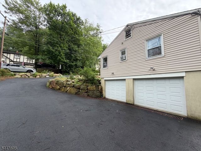 68 Glenside Trl, Sparta Twp., NJ 07871