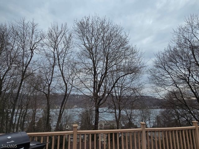 68 Glenside Trl, Sparta Twp., NJ 07871