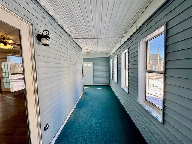 30 Broad Street, Fall River, MA 02724