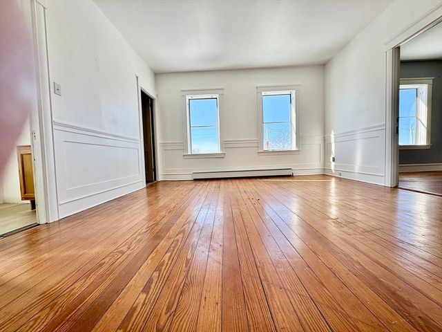 30 Broad Street, Fall River, MA 02724