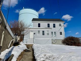 30 Broad Street, Fall River, MA 02724