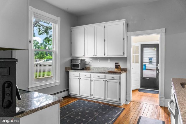 19201 LIBERTY MILL RD, Germantown, MD 20874