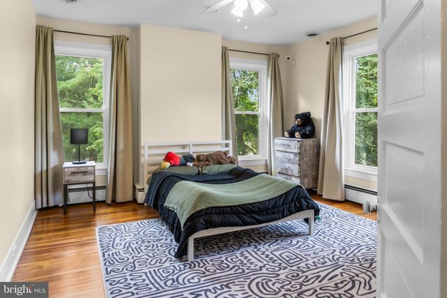 19201 LIBERTY MILL RD, Germantown, MD 20874