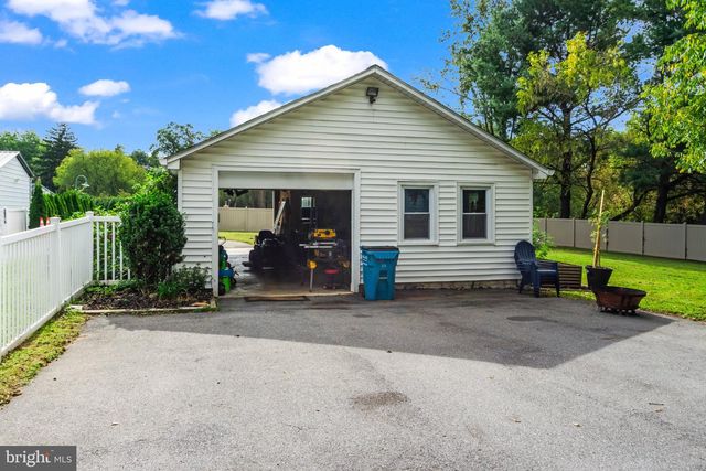 19201 LIBERTY MILL RD, Germantown, MD 20874