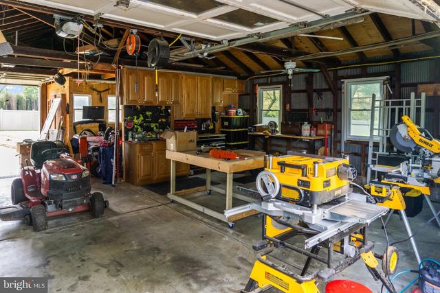 19201 LIBERTY MILL RD, Germantown, MD 20874