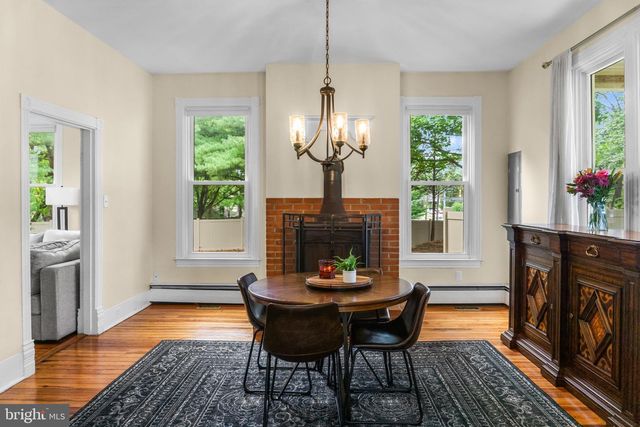 19201 LIBERTY MILL RD, Germantown, MD 20874