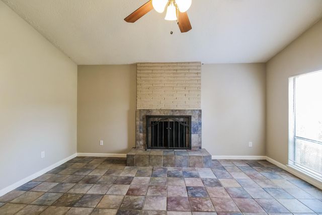 4427 Ravine Drive, Friendswood, TX 77546