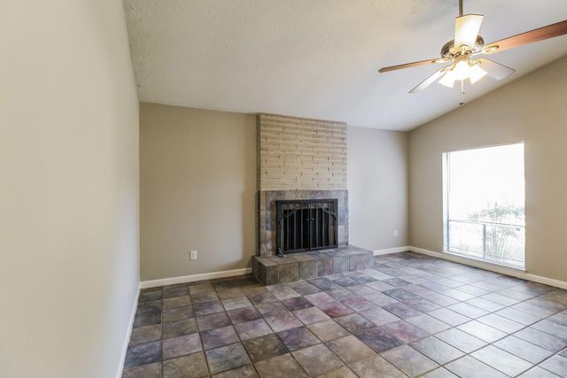 4427 Ravine Drive, Friendswood, TX 77546