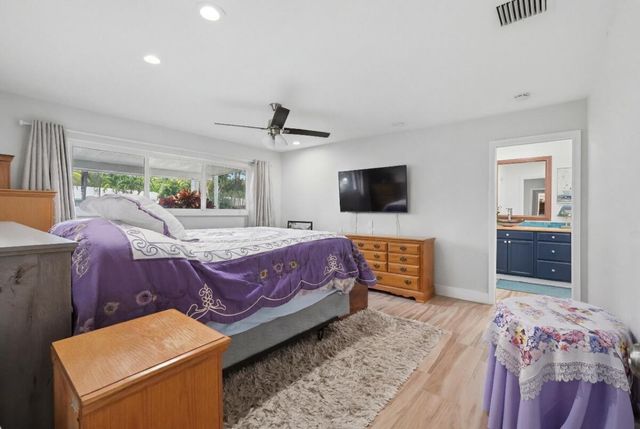 904 W Cypress Lane V-46, Pompano Beach, FL 33069