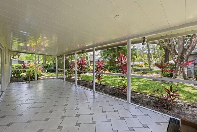 904 W Cypress Lane V-46, Pompano Beach, FL 33069