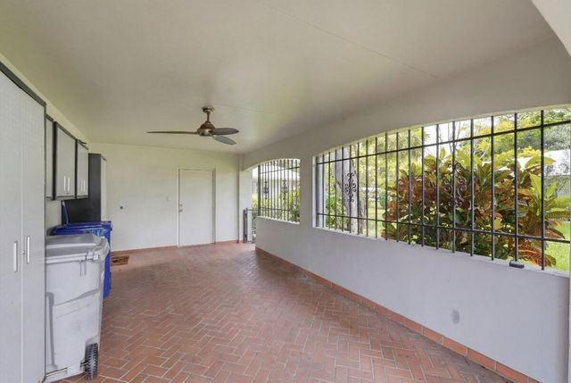 904 W Cypress Lane V-46, Pompano Beach, FL 33069