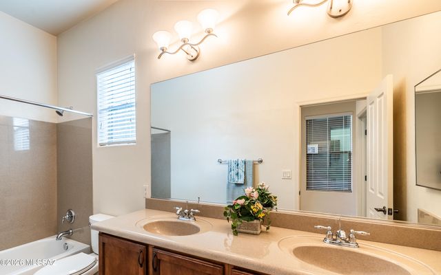 12761 N Gentle Rain Drive, Marana, AZ 85658