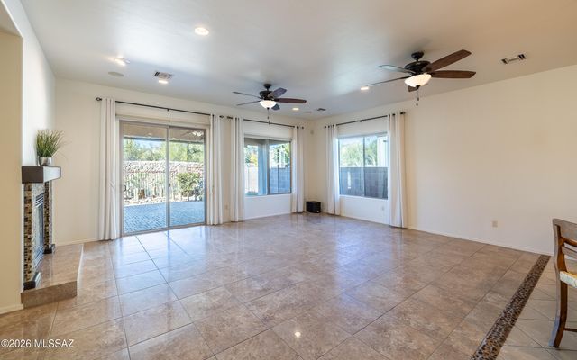 12761 N Gentle Rain Drive, Marana, AZ 85658