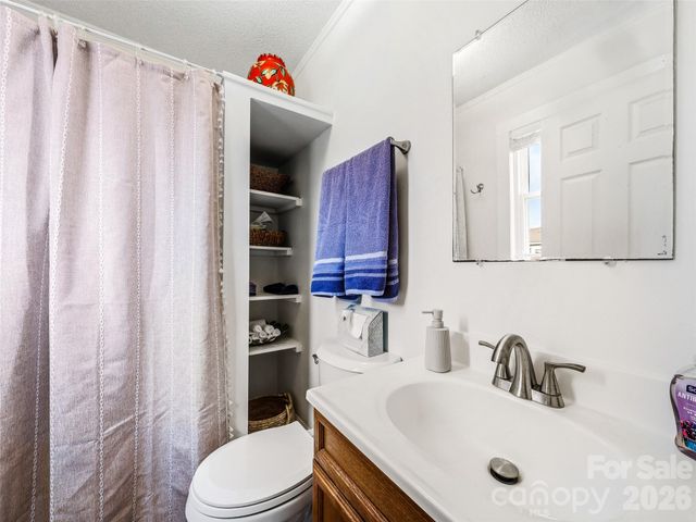 55 Pressley Avenue, Brevard, NC 28712