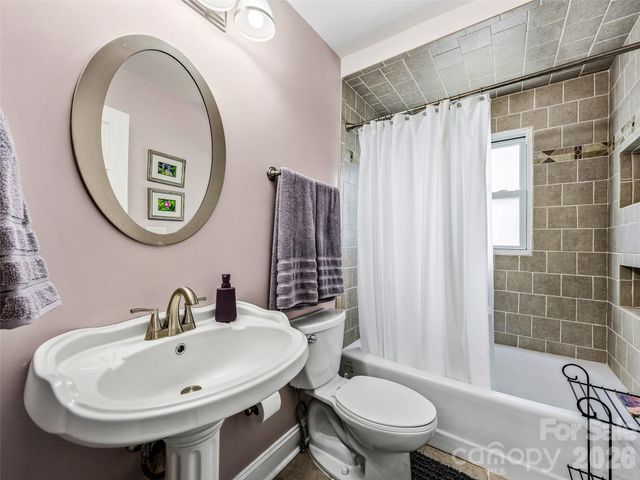 55 Pressley Avenue, Brevard, NC 28712