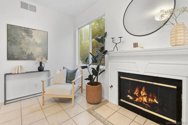 4560 Avenida Privado, Oceanside, CA 92057