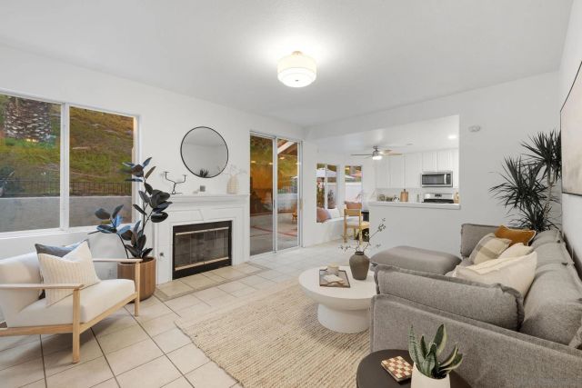 4560 Avenida Privado, Oceanside, CA 92057
